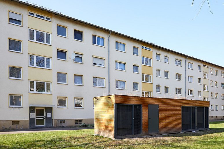 Mehrfamilienhaus viergeschossig unsaniert