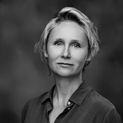 Oleksandra Abaturova Portrait Foto in schwarz und weiß, Frau