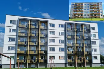 Vorher-/Nachher-Bild eines sanierten Wohngebäudes, fünfgeschossig mit Flachdach