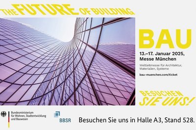 Glas-Fassade eines Gebäudes